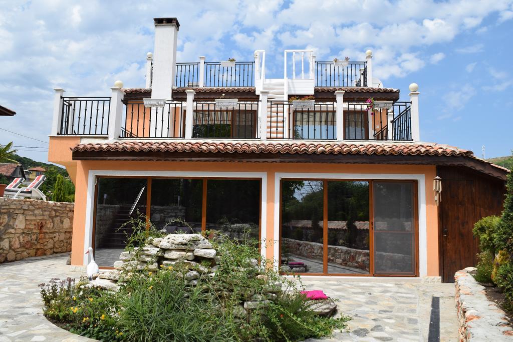 Boutique Villa Rosa Dei Venti Balchik Exterior photo